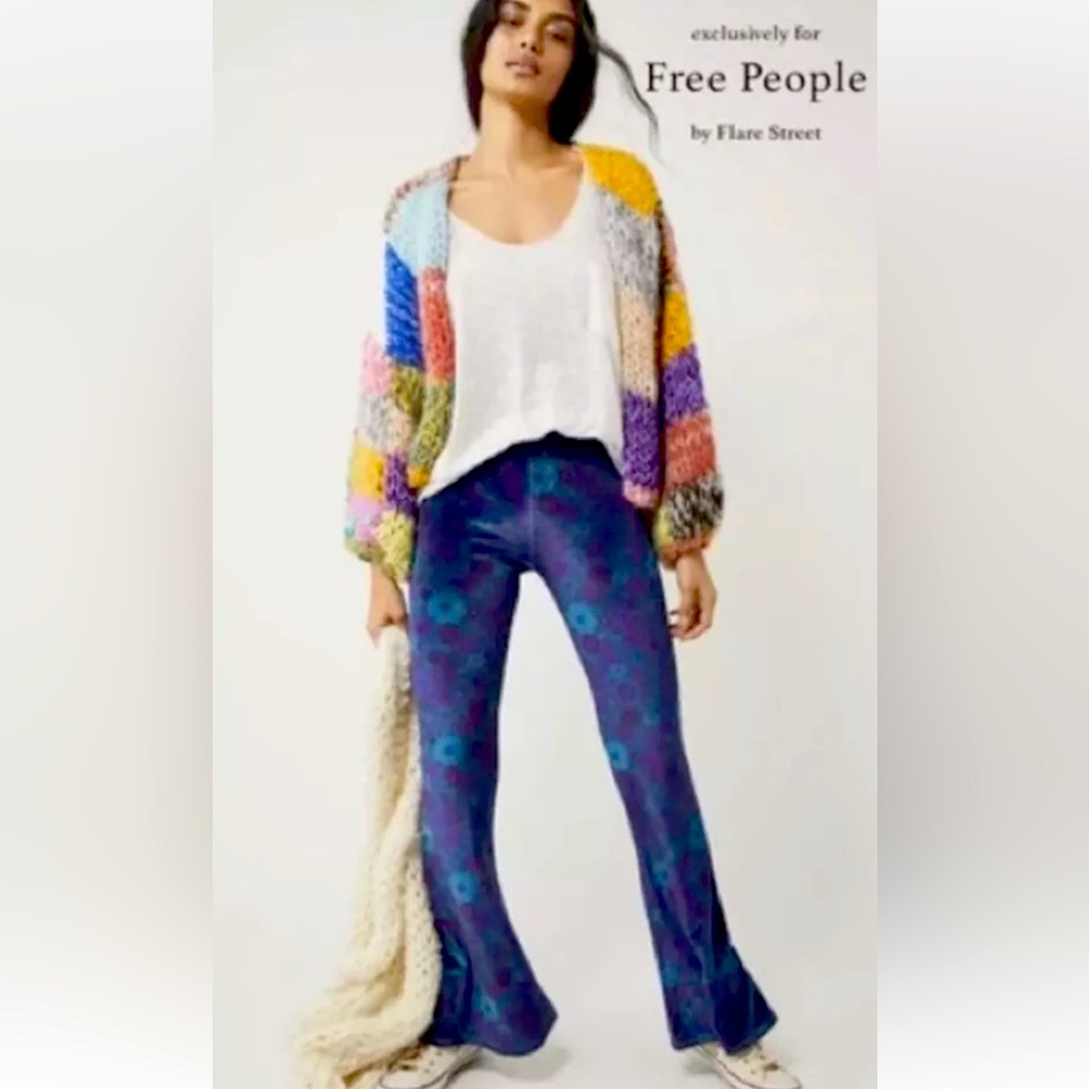 Free People Flare Street Montana Flares Floral Velvet Pull On Pant Blue M NEW S